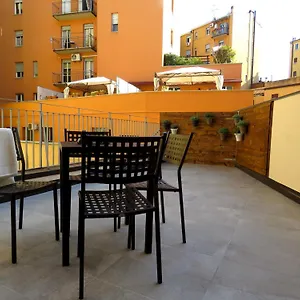 8 Colonne Apartment Bologna